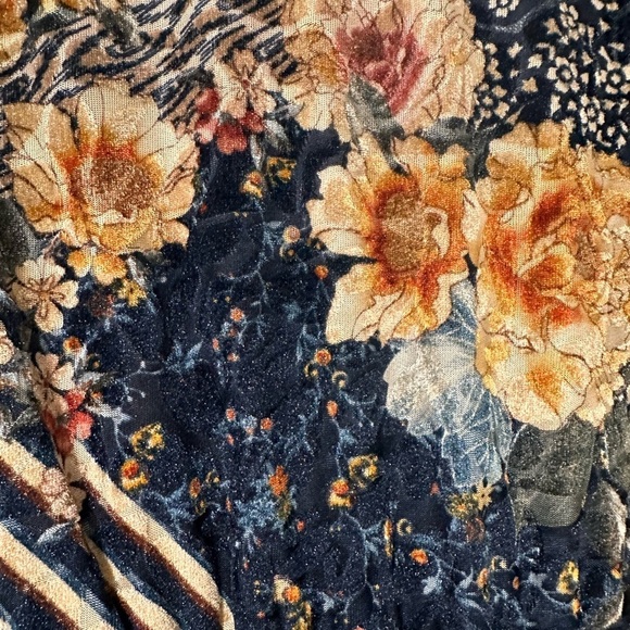 Zara Basics size Medium Boho Crushed Velvet Floral Patchwork Print V-Neck Mini - Picture 8 of 9